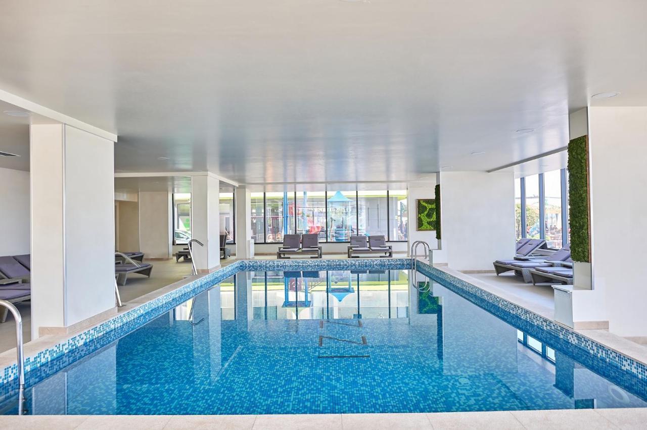 Fancy Apartment In Spa N Pool Beach Resort Mamaia Luaran gambar