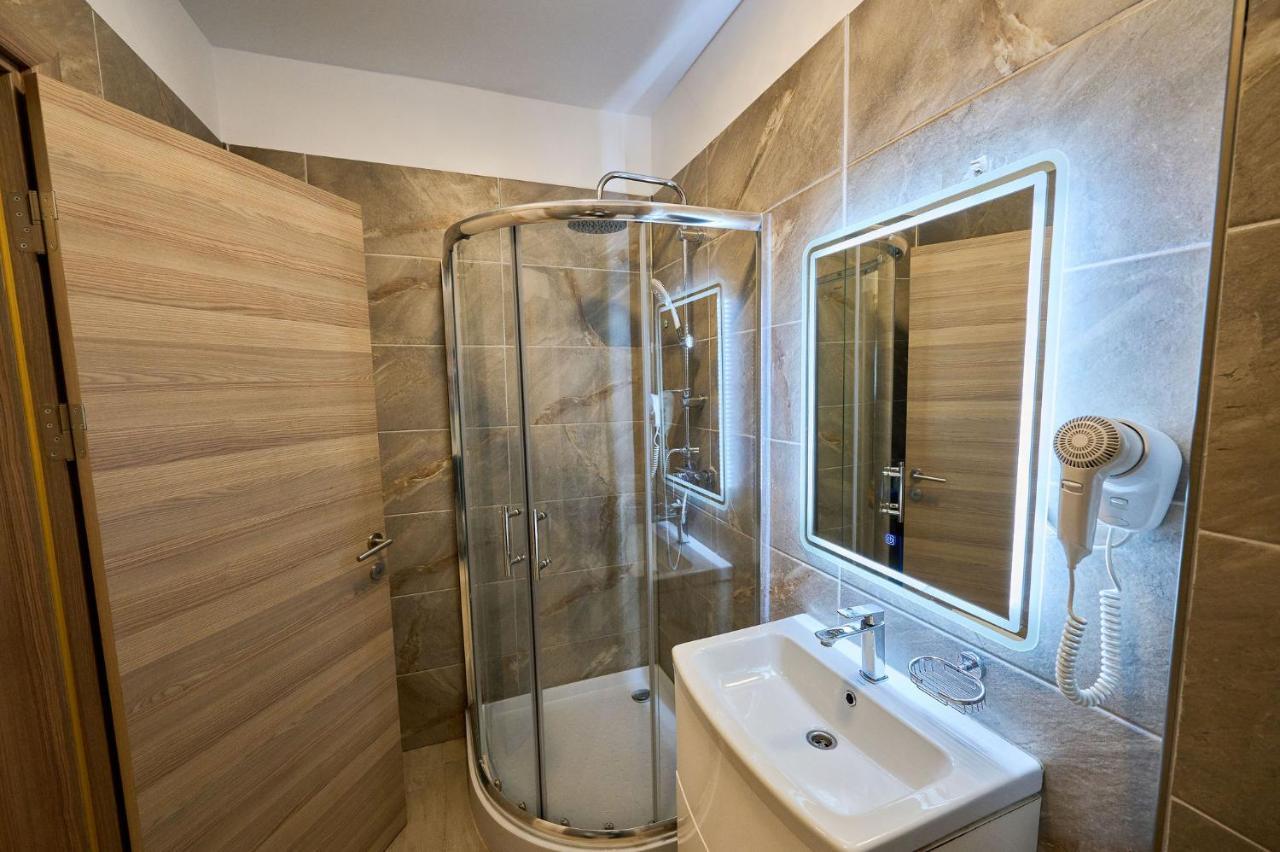 Fancy Apartment In Spa N Pool Beach Resort Mamaia Luaran gambar