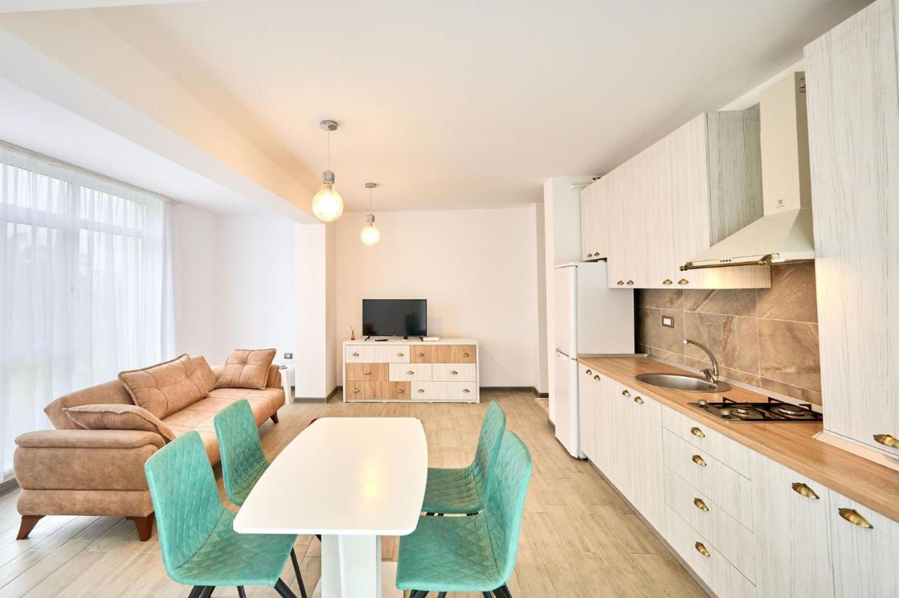 Fancy Apartment In Spa N Pool Beach Resort Mamaia Luaran gambar