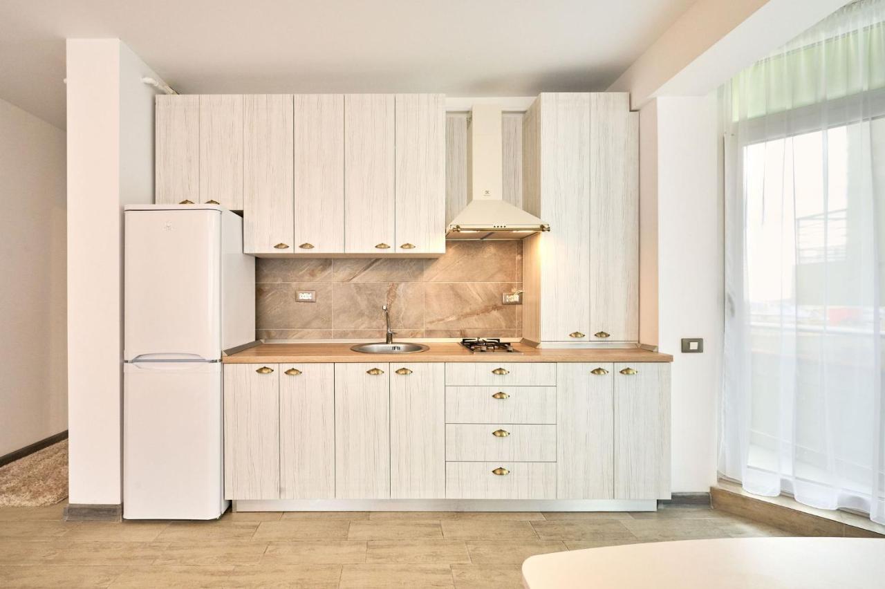 Fancy Apartment In Spa N Pool Beach Resort Mamaia Luaran gambar