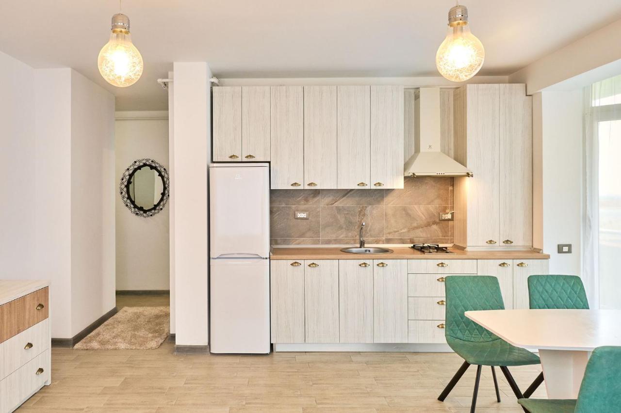 Fancy Apartment In Spa N Pool Beach Resort Mamaia Luaran gambar